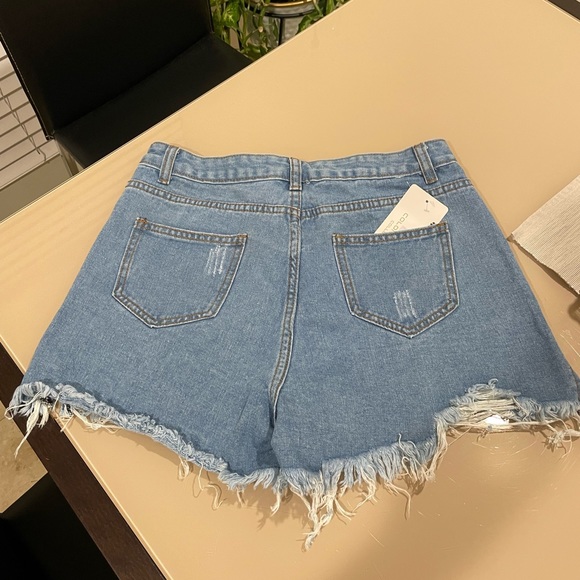 Falmer Heritage Jean Shorts - Picture 3 of 3